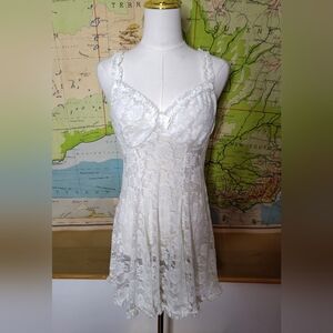 Seductivewed By Cinema White Lace Teddy Gown Camisole Size L.